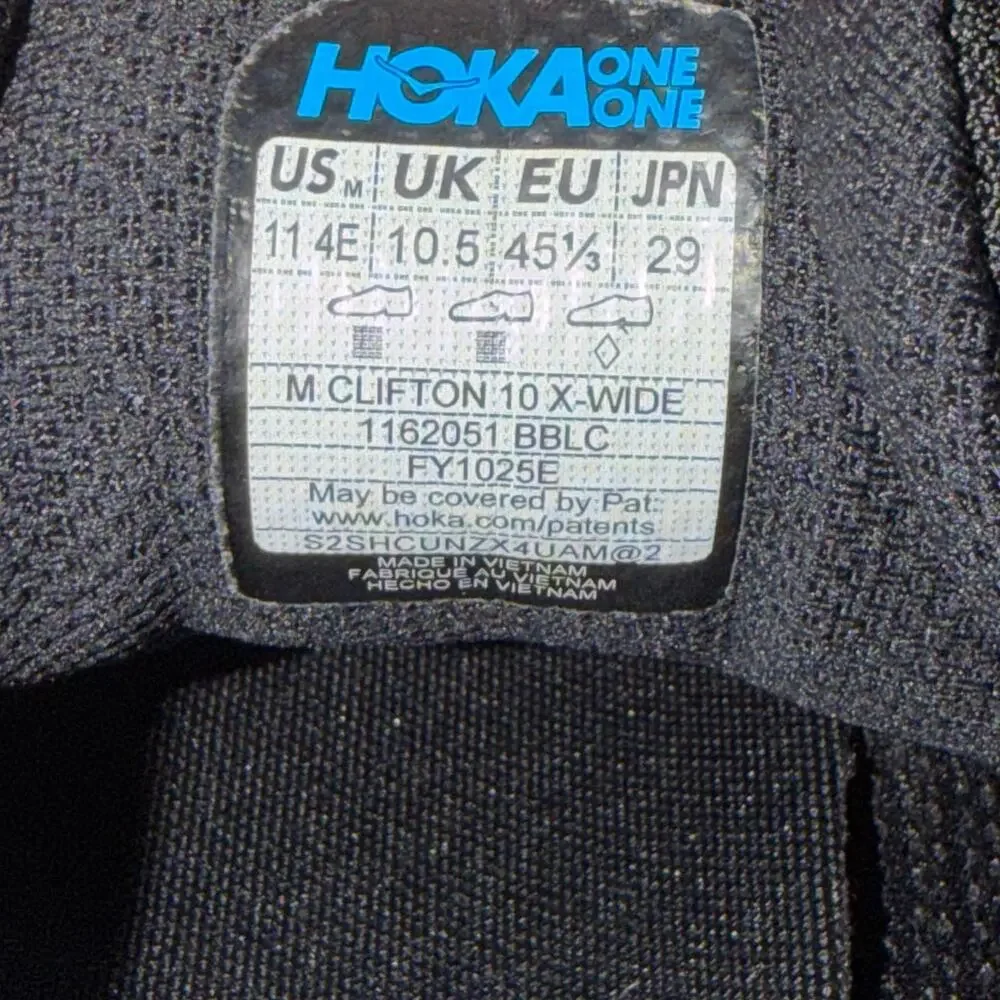Hoka Clifton 10 Black Running Shoes Mens Size 11 4E Wide US Comfort 1162051 BBLC